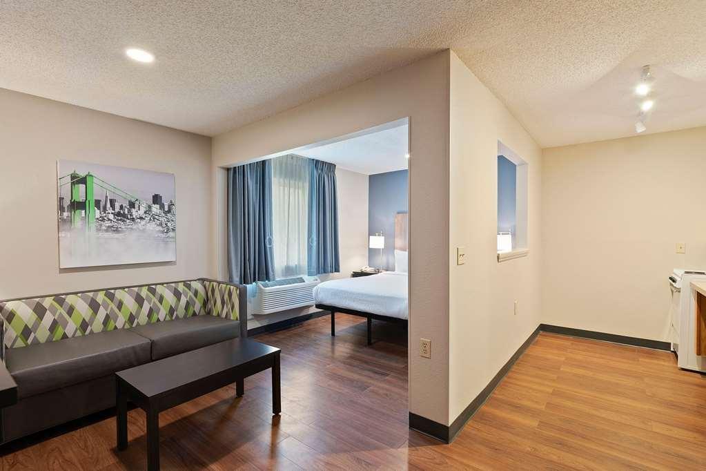 Extended Stay America Select Suites - Charlotte - University Place - E Mccullough Dr Ruang foto
