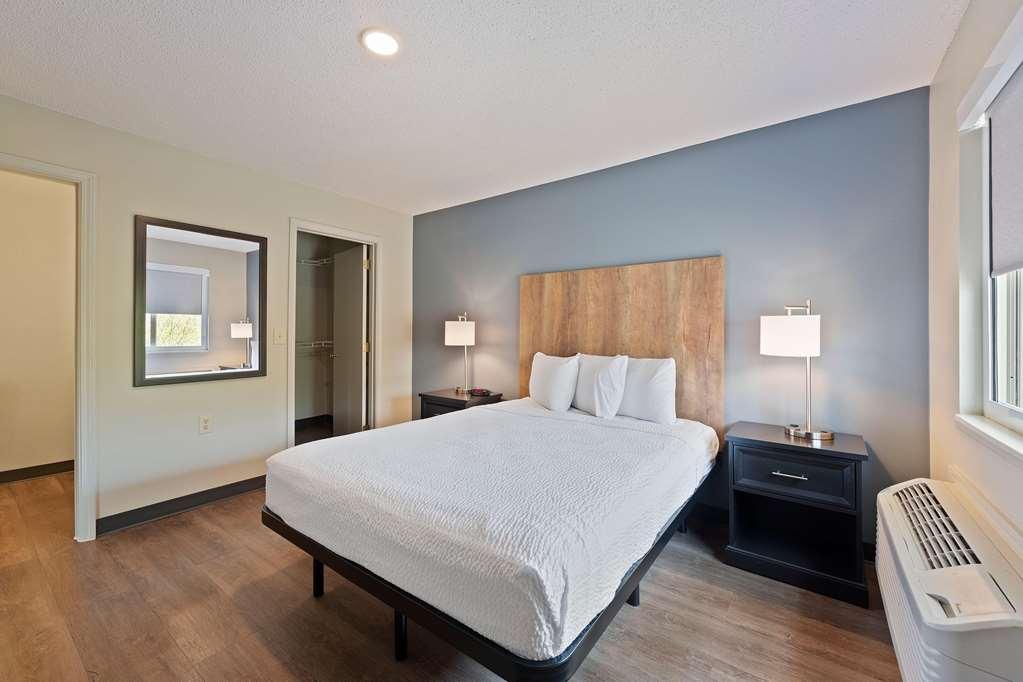 Extended Stay America Select Suites - Charlotte - University Place - E Mccullough Dr Ruang foto