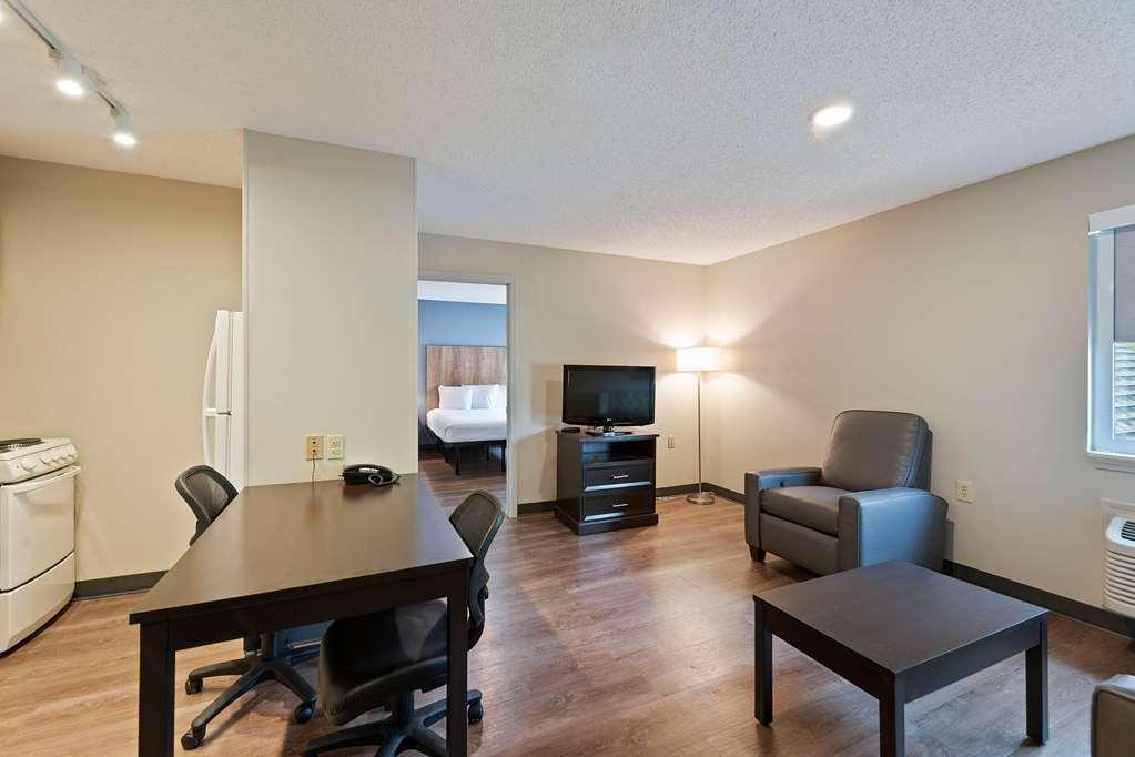 Extended Stay America Select Suites - Charlotte - University Place - E Mccullough Dr Ruang foto