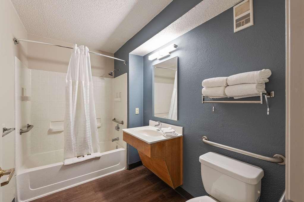 Extended Stay America Select Suites - Charlotte - University Place - E Mccullough Dr Bagian luar foto