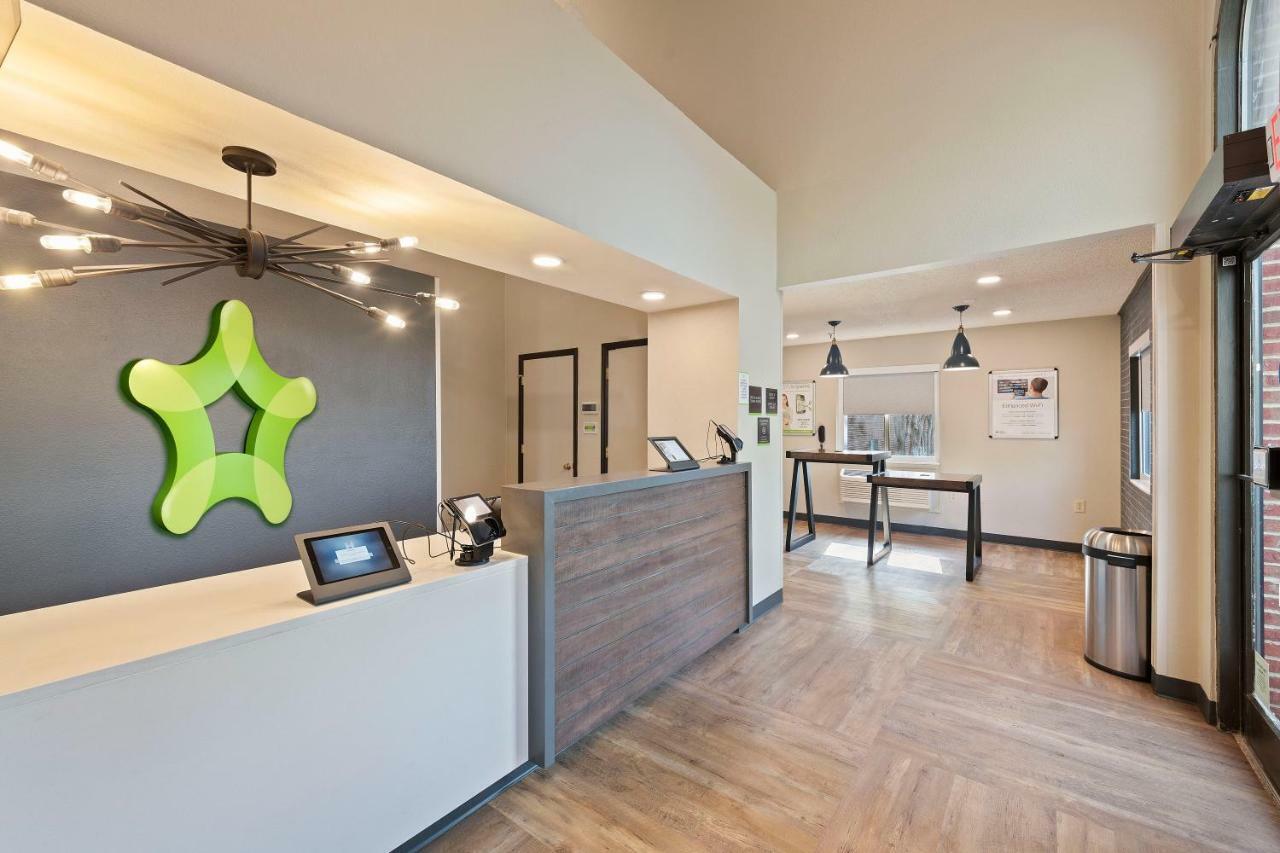 Extended Stay America Select Suites - Charlotte - University Place - E Mccullough Dr Bagian luar foto