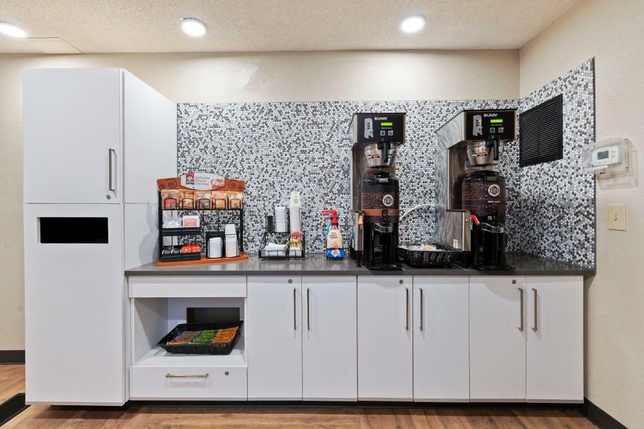 Extended Stay America Select Suites - Charlotte - University Place - E Mccullough Dr Bagian luar foto