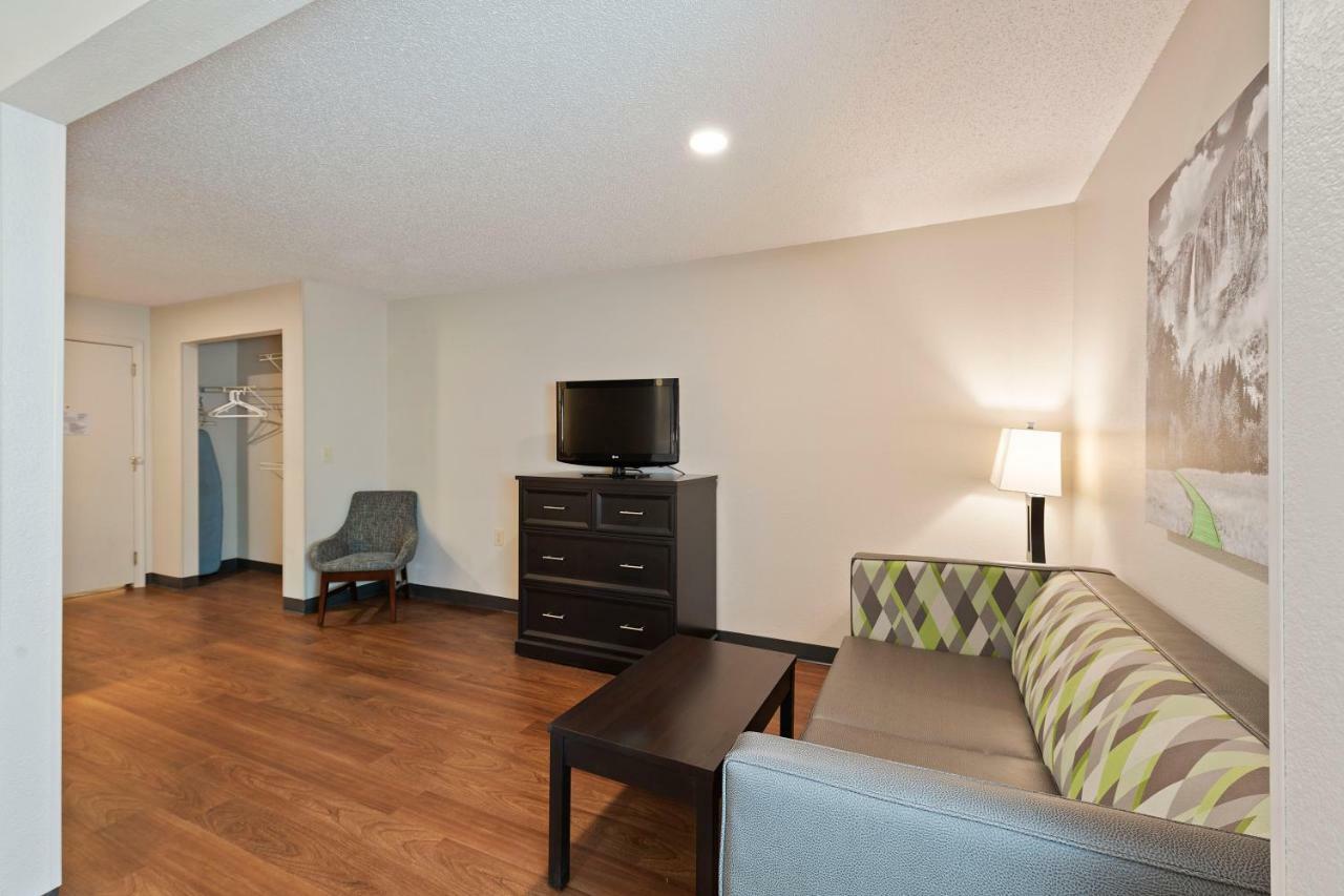 Extended Stay America Select Suites - Charlotte - University Place - E Mccullough Dr Bagian luar foto
